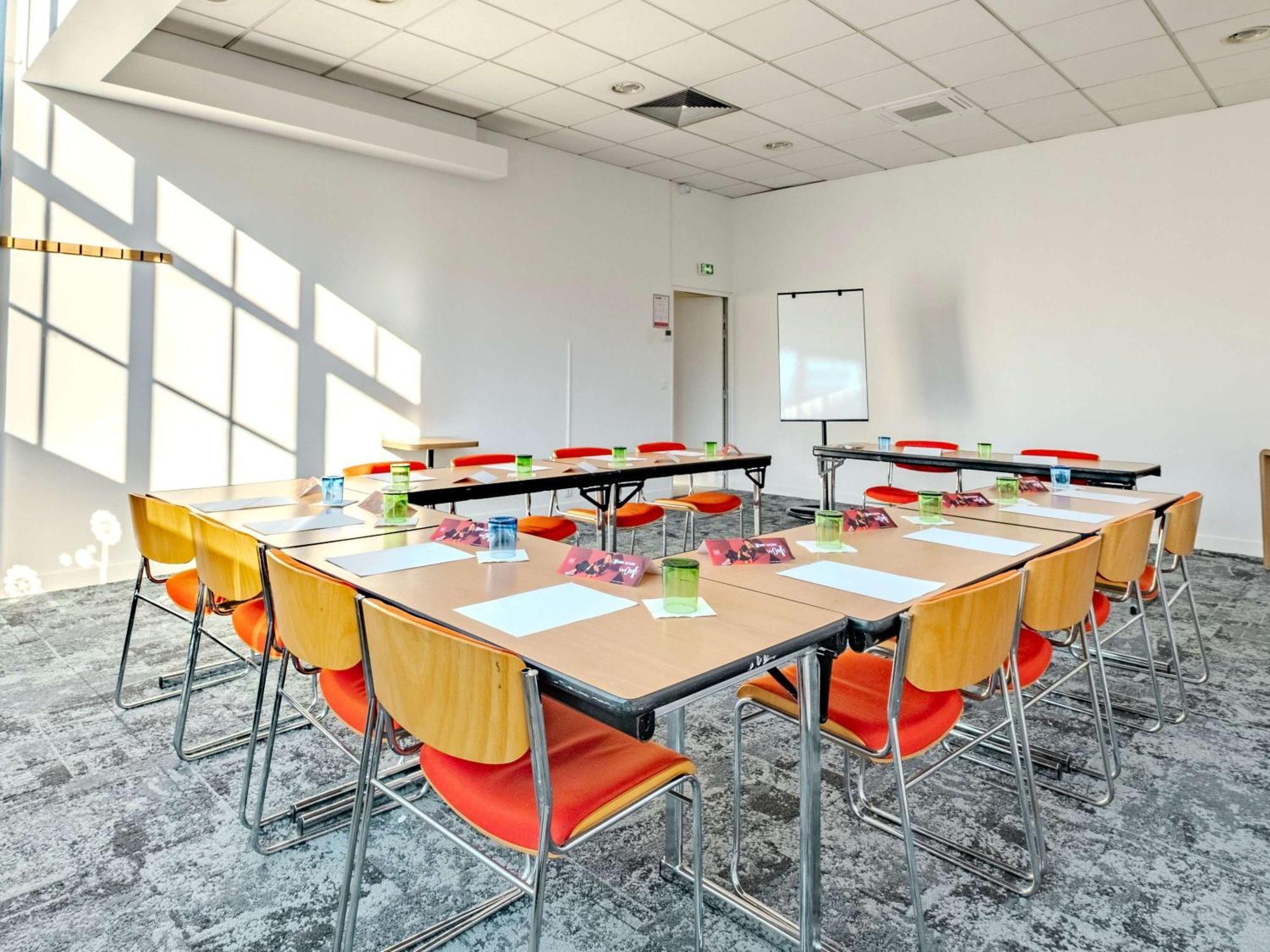 Ibis Marne La Vallee Champs-Sur-Marne Exterior photo